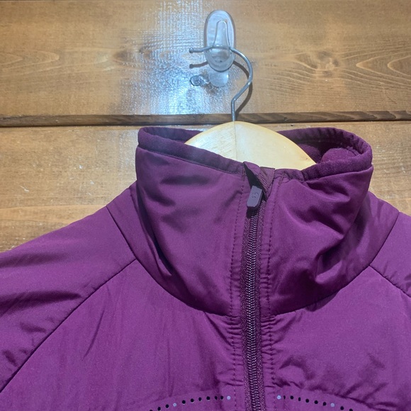 Lululemon Plum Run For Cold Jacket - Picture 4 of 9